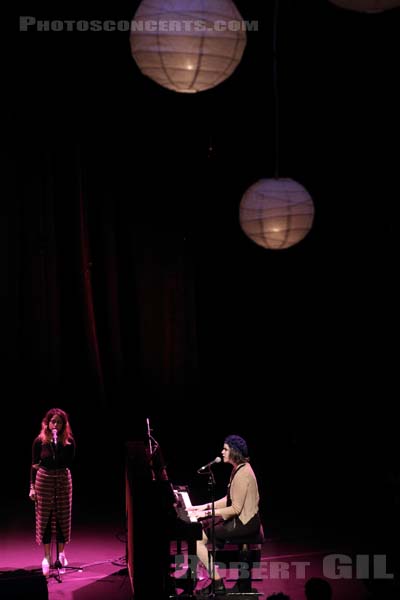 ANONYMOUS CHOIR - 2015-12-20 - PARIS - CentQuatre - Salle 200 - 